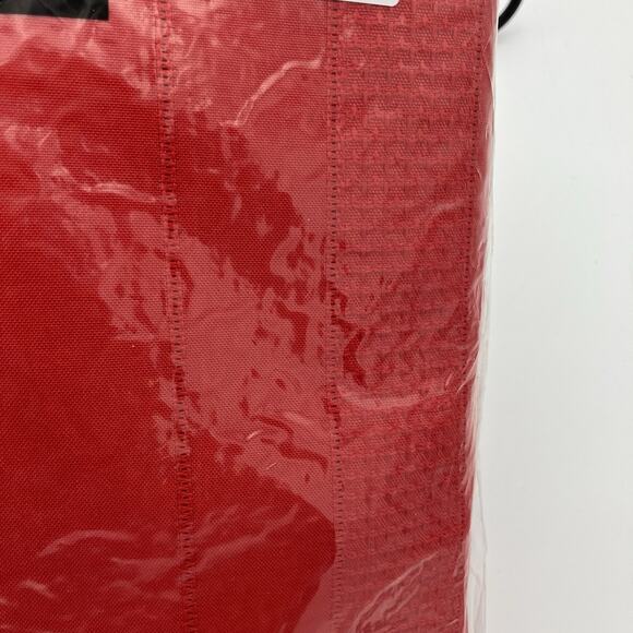 NOS Bardwil Linens Satin Splendor Soil Release Tablecloth 60x140” Oblong Red - Picture 4 of 4